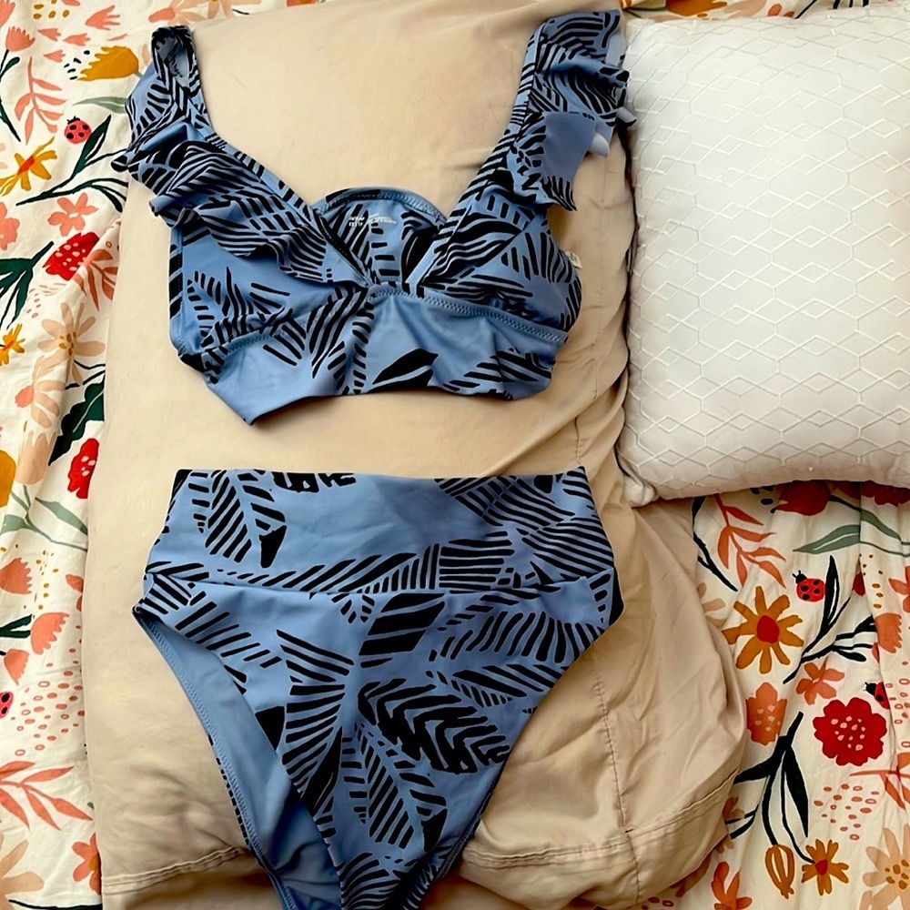 aerie High cute cheeky swim suit